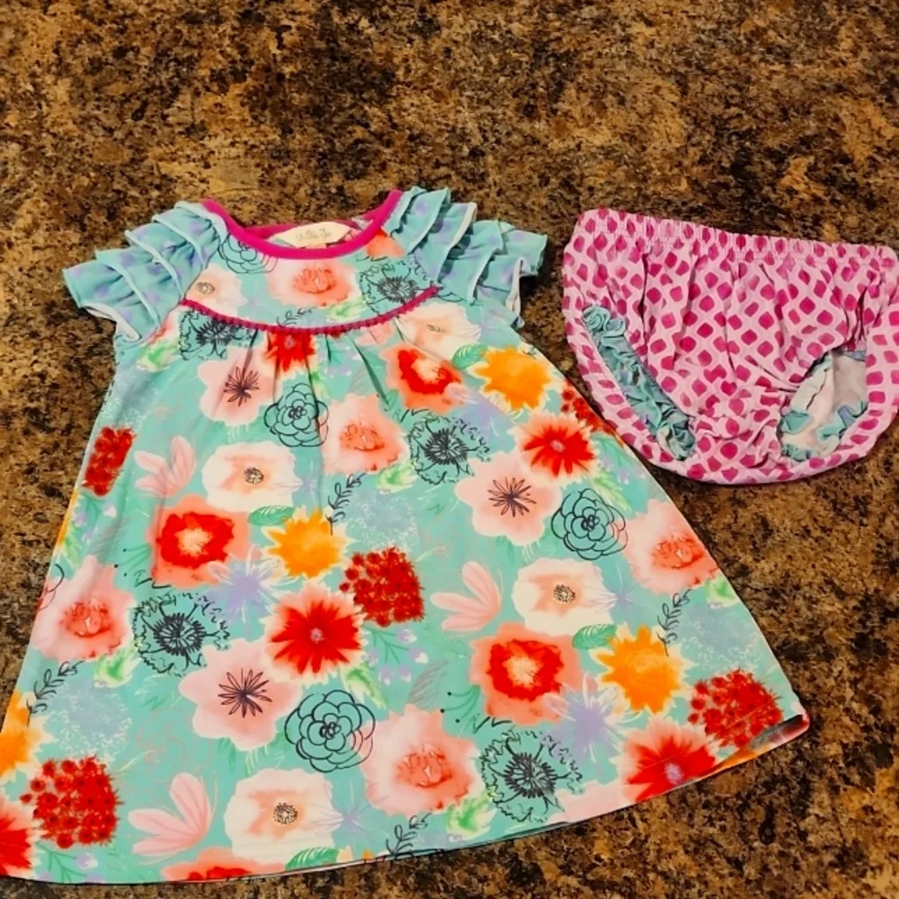 Matilda Jane - Picture 1 of 2